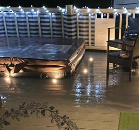 Villa Prime Location & Luxurious Hot Tub Tattershall Esterno foto